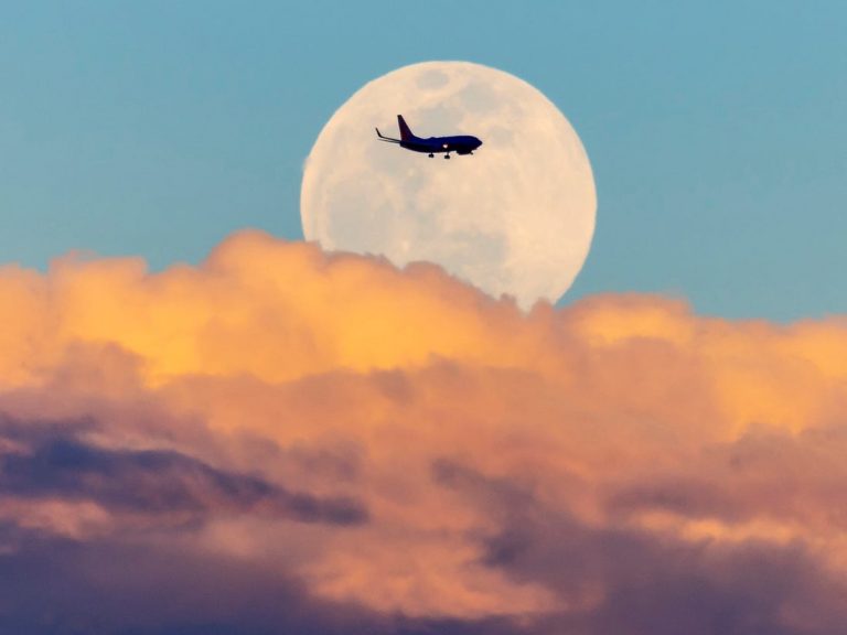 Super Snow Moon on Sunday 9th February