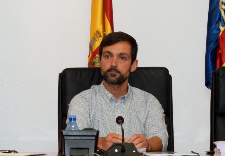 The mayor of Benitachell will answer citizens’ questions in a video