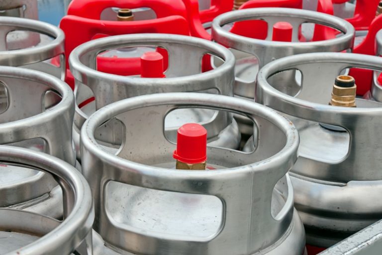 Safe and legal transportation of gas canisters