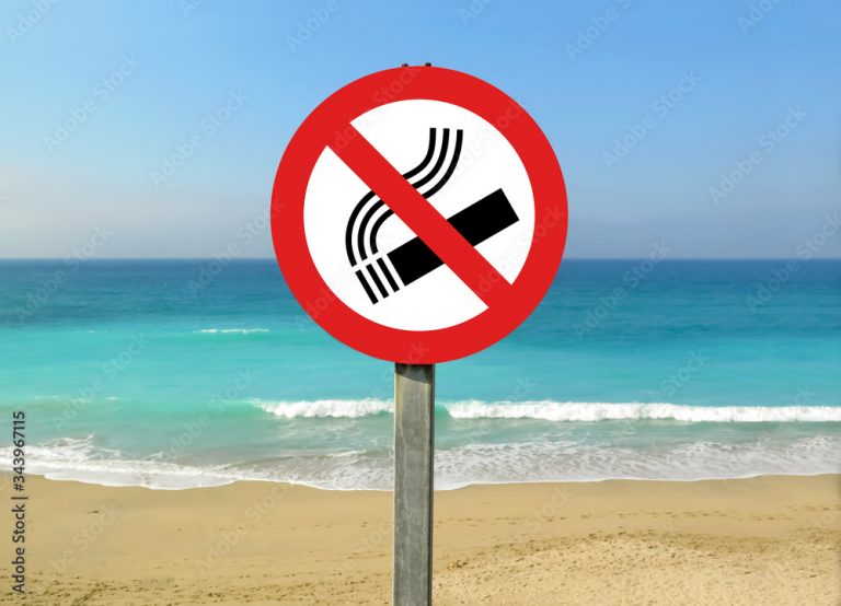 Javea to ban smoking on its beaches